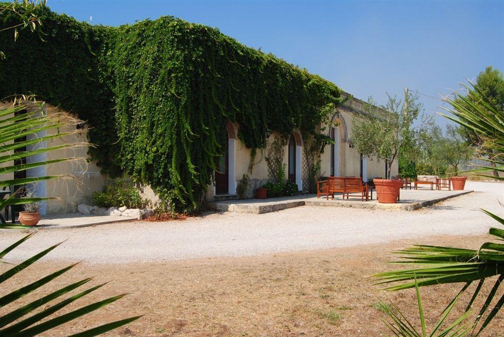 Bio-Agriturismo Masseria La Palombara Salve Exteriér fotografie